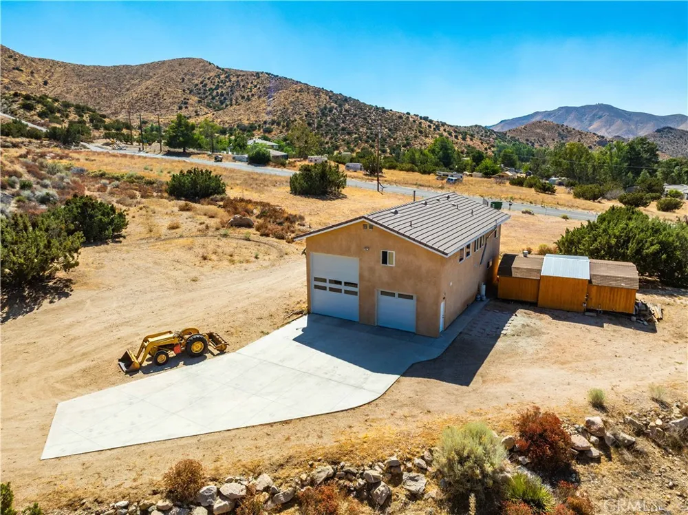 31840 Cedarcroft Acton, CA 93510