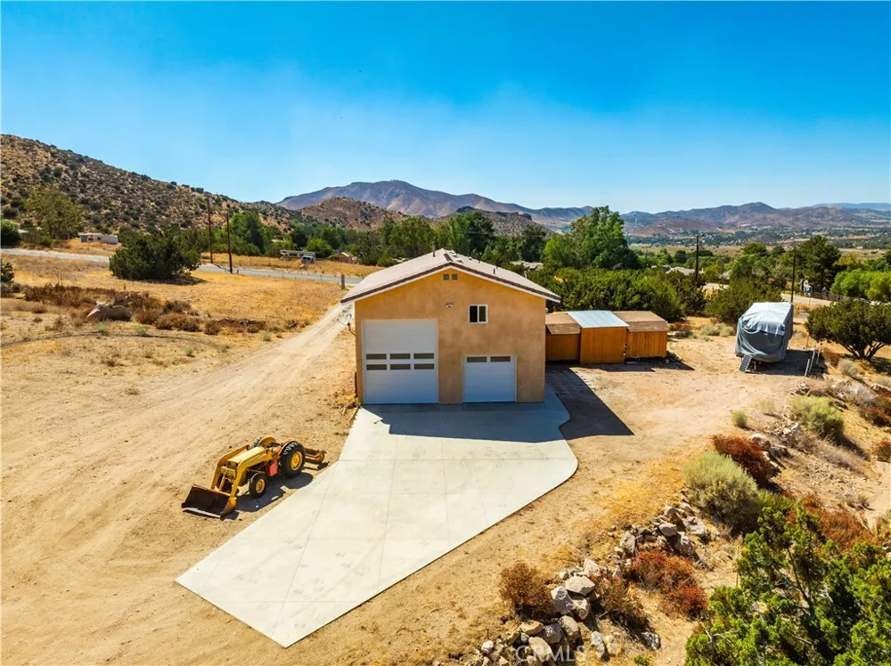 31840 Cedarcroft Acton, CA 93510