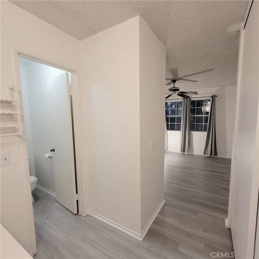 979 Forest Colton, CA 92324