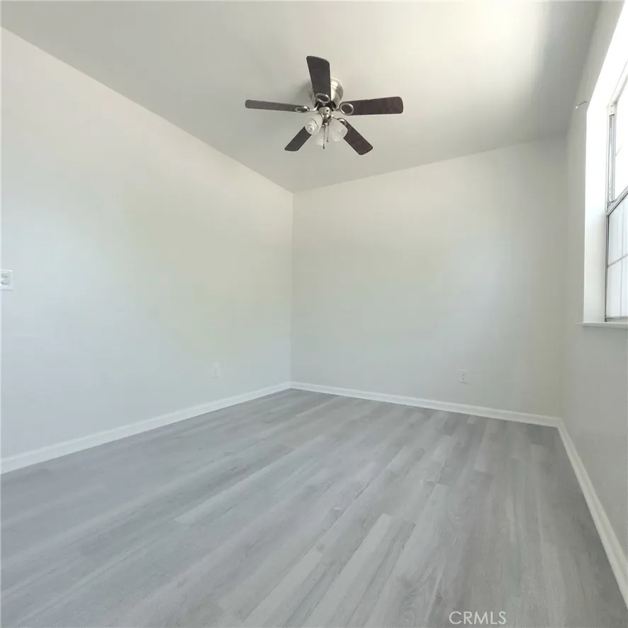979 Forest Colton, CA 92324