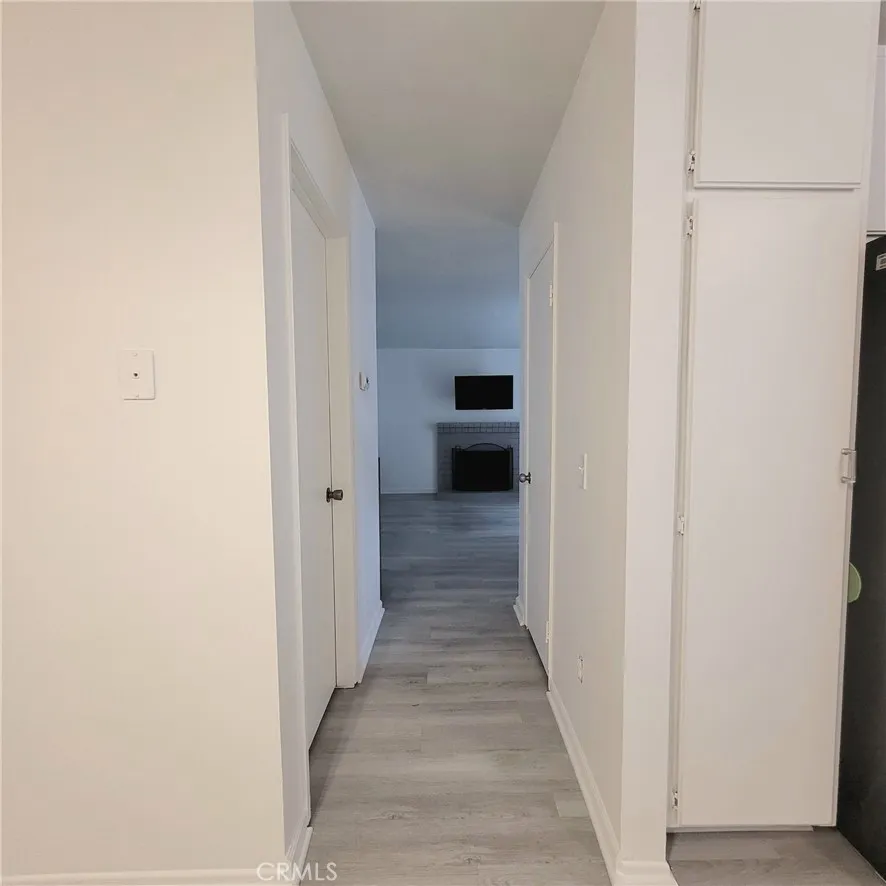 979 Forest Colton, CA 92324