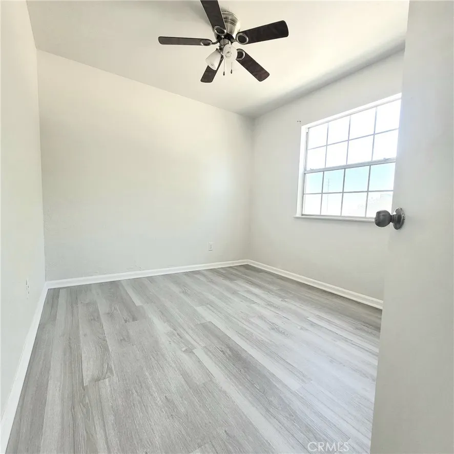 979 Forest Colton, CA 92324