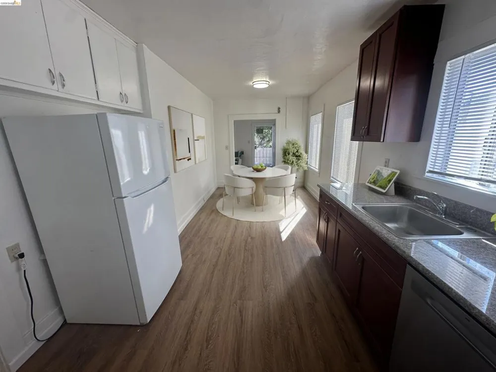 3316 Macarthur Blvd Oakland, CA 94602