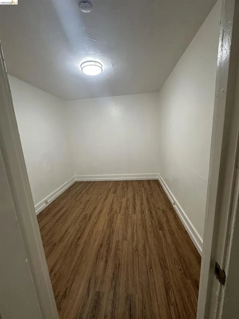 3316 Macarthur Blvd Oakland, CA 94602