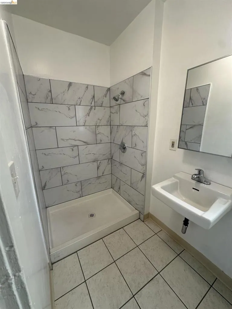 3316 Macarthur Blvd Oakland, CA 94602