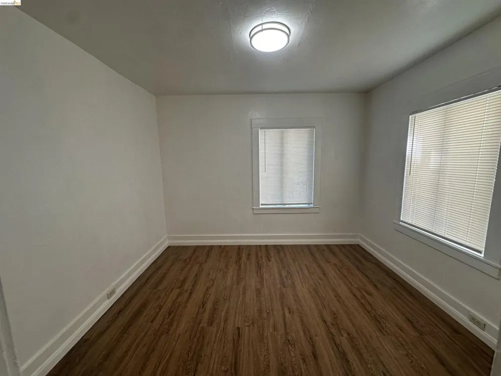 3316 Macarthur Blvd Oakland, CA 94602