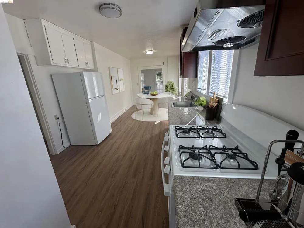 3316 Macarthur Blvd Oakland, CA 94602