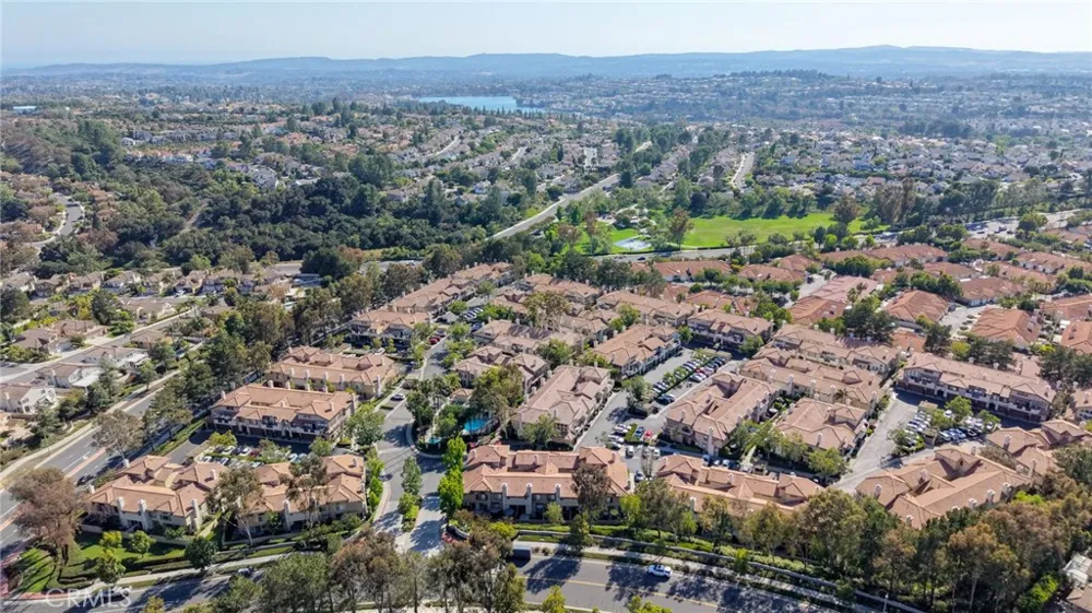 47 Via Madera Rancho Santa Margarita, CA 92688