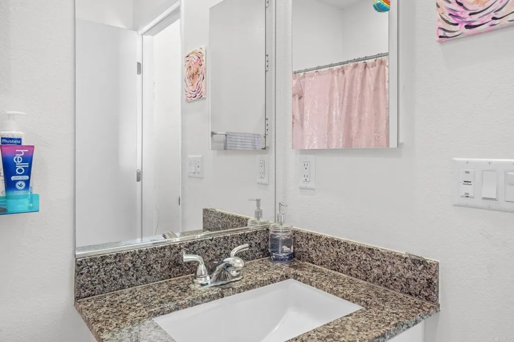 5495 Seacliff Place San Diego, CA 92154