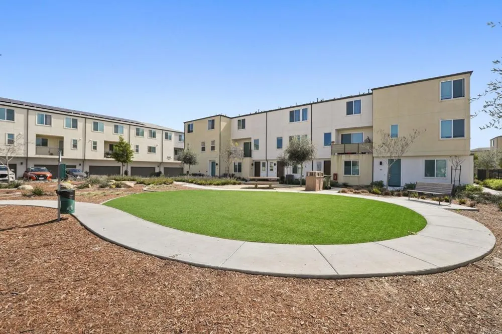 5495 Seacliff Place San Diego, CA 92154