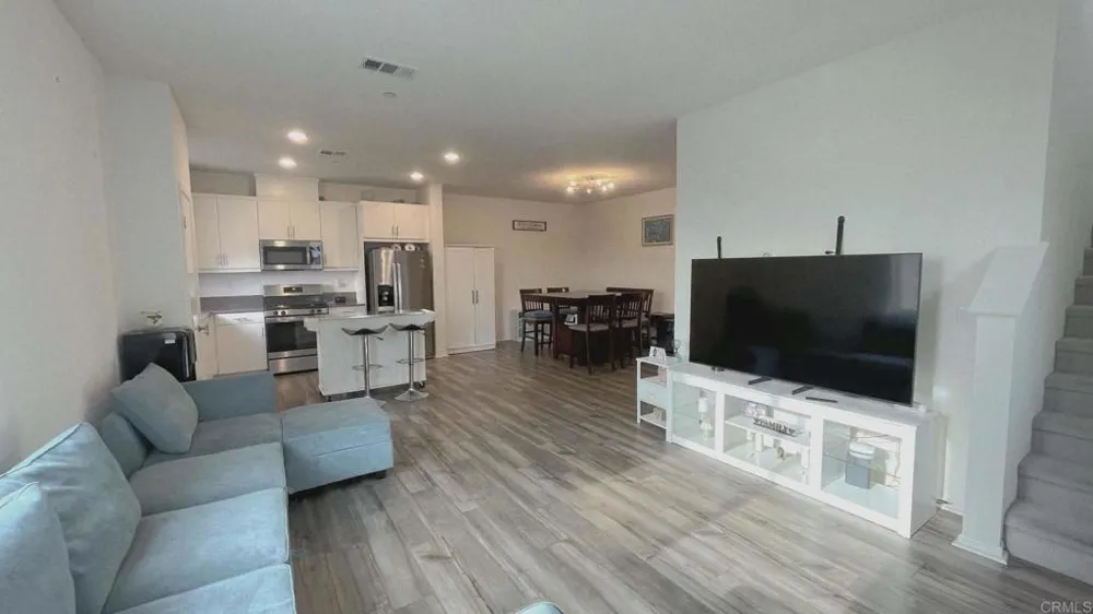5495 Seacliff Place San Diego, CA 92154