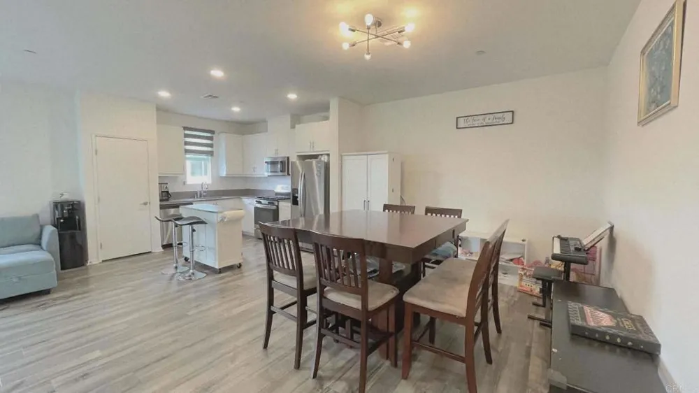 5495 Seacliff Place San Diego, CA 92154