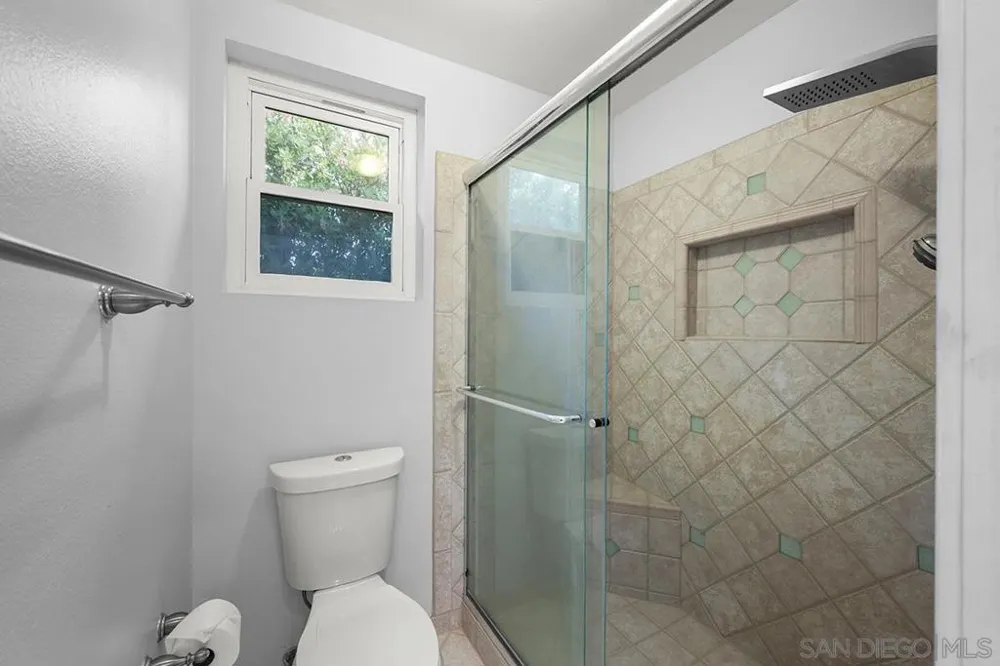 13442 Tiverton Rd San Diego, CA 92130