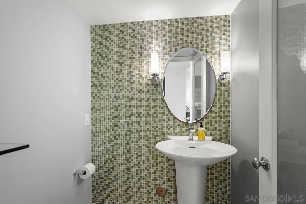 13442 Tiverton Rd San Diego, CA 92130