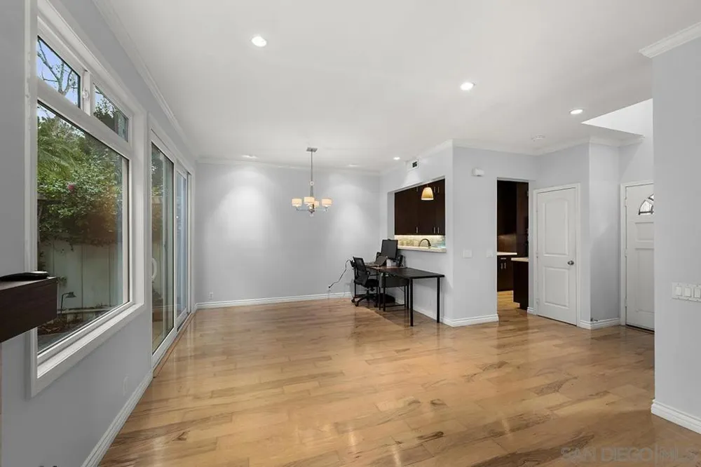 13442 Tiverton Rd San Diego, CA 92130