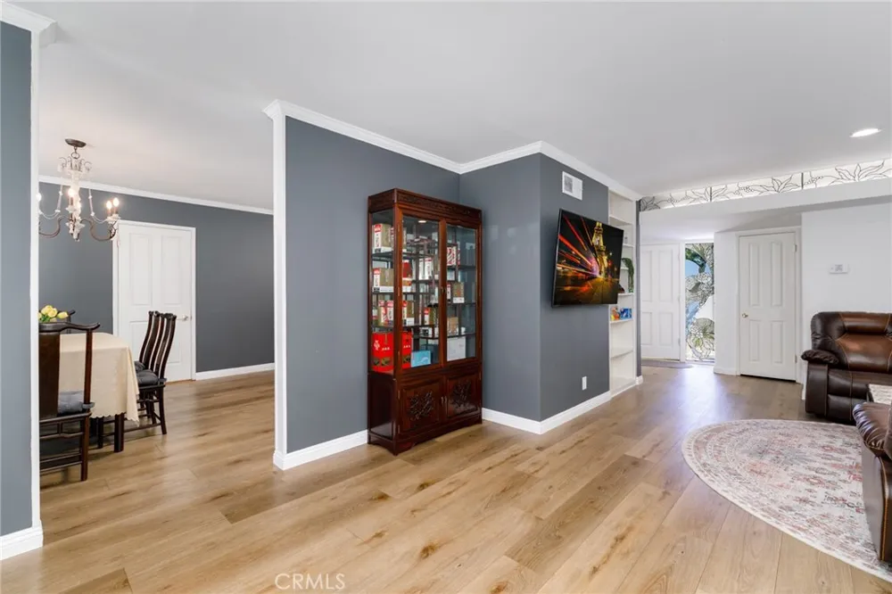 717 E Laurel Avenue Glendora, CA 91741