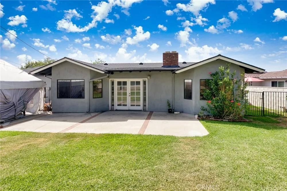 717 E Laurel Avenue Glendora, CA 91741
