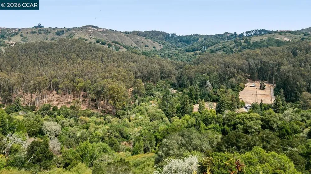 281 Los Altos Dr Kensington, CA 94708