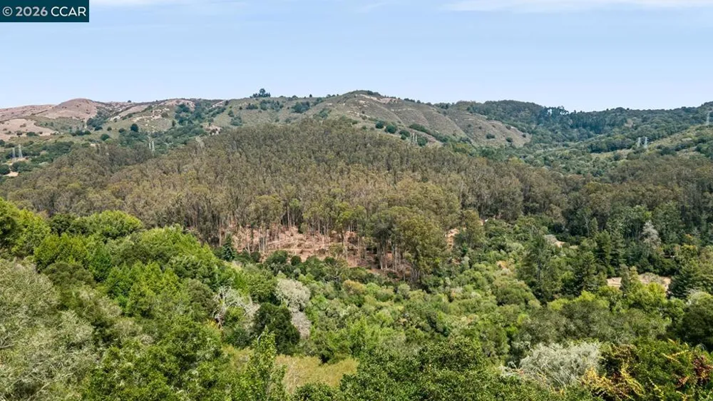 281 Los Altos Dr Kensington, CA 94708