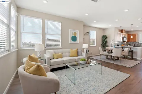1378 Piper Dr