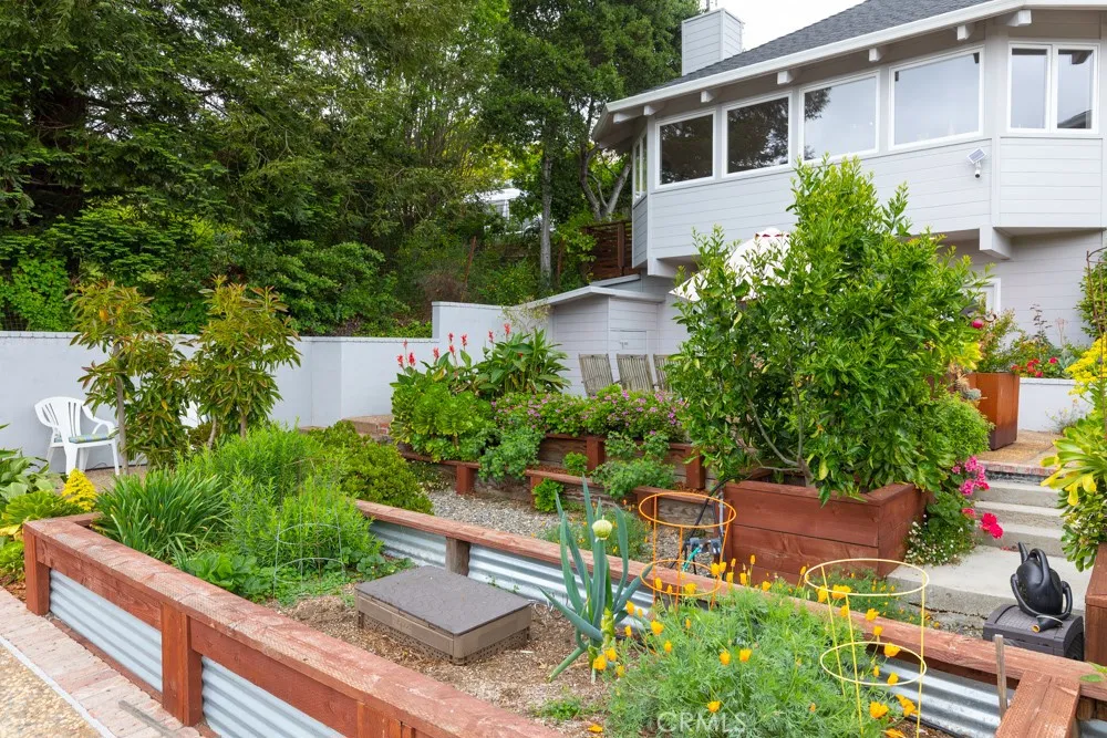 117 Esmeralda Court Santa Cruz, CA 95060