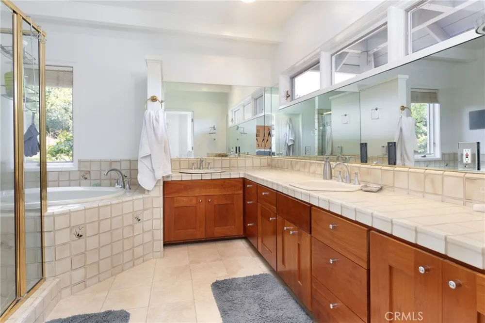 117 Esmeralda Court Santa Cruz, CA 95060