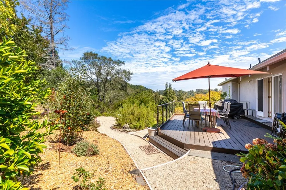 117 Esmeralda Court Santa Cruz, CA 95060