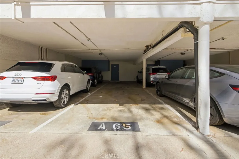 902 Camino Real #204 Redondo Beach, CA 90277