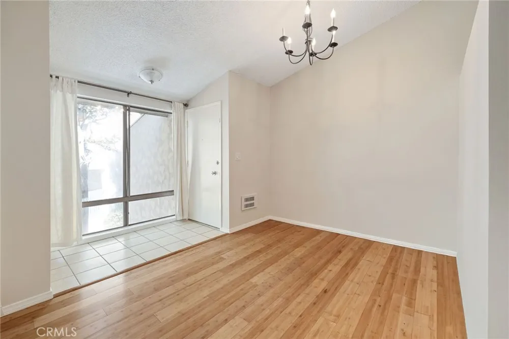 902 Camino Real #204 Redondo Beach, CA 90277