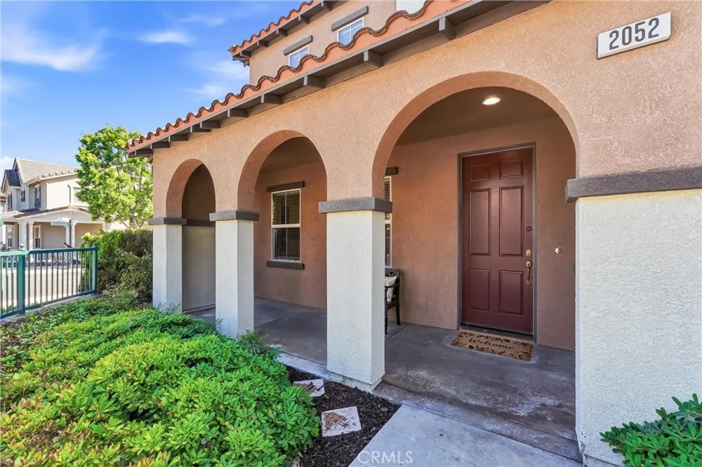 2052 Hessen Fullerton, CA 92833