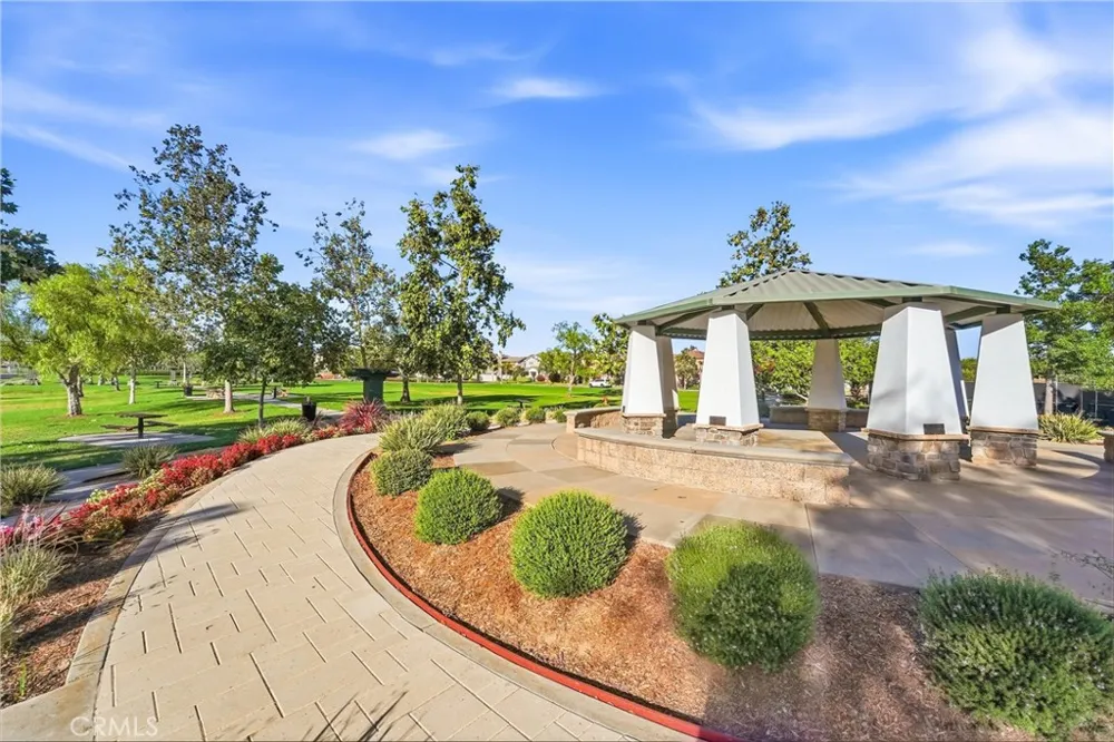 2052 Hessen Fullerton, CA 92833