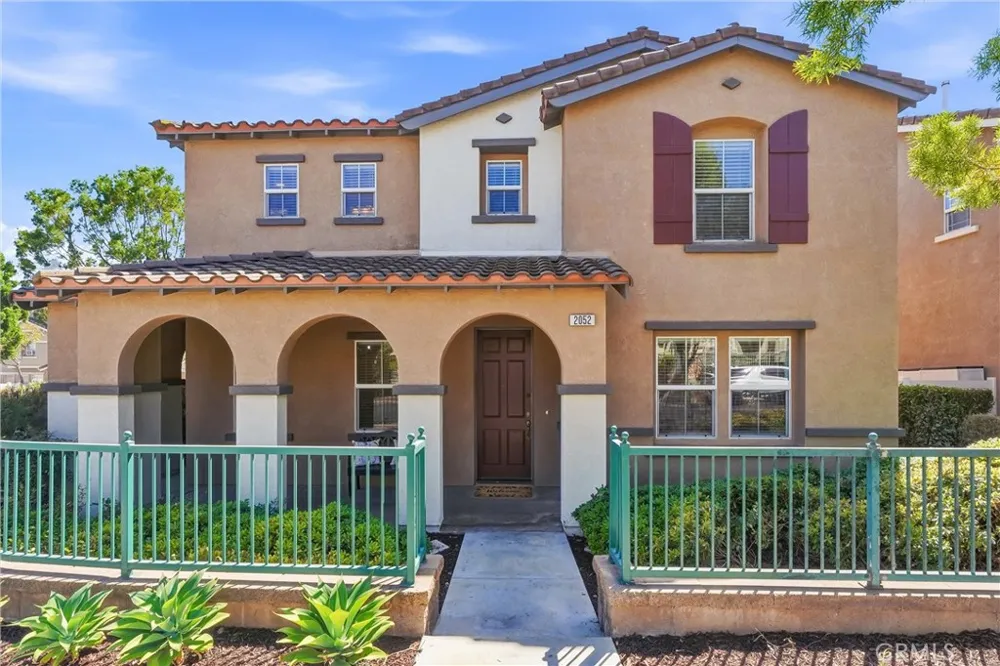 2052 Hessen Fullerton, CA 92833