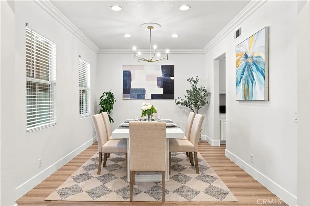2052 Hessen Fullerton, CA 92833