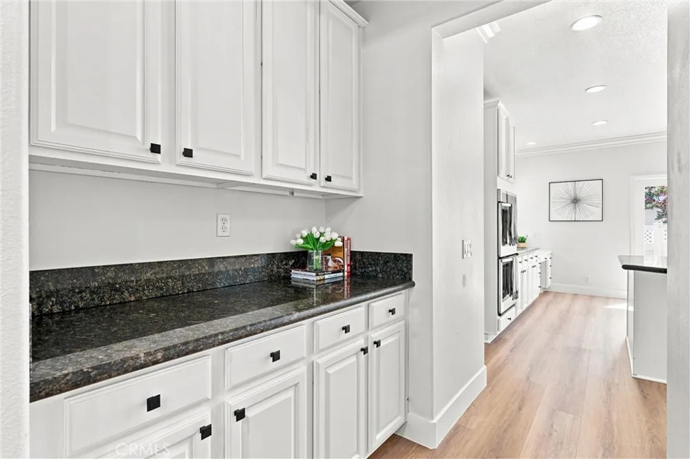 2052 Hessen Fullerton, CA 92833