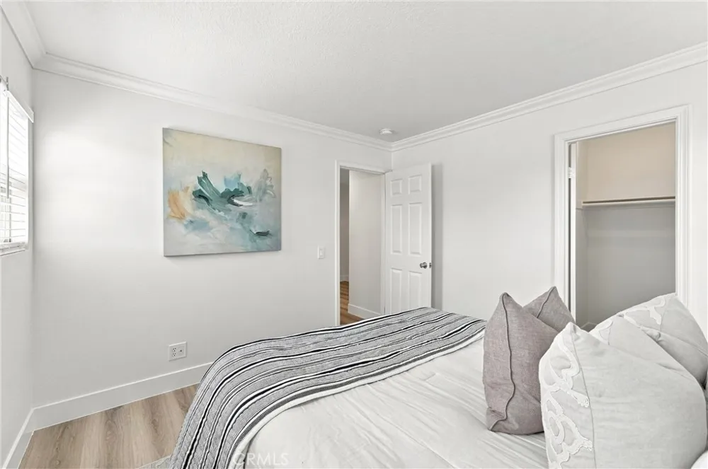 2052 Hessen Fullerton, CA 92833