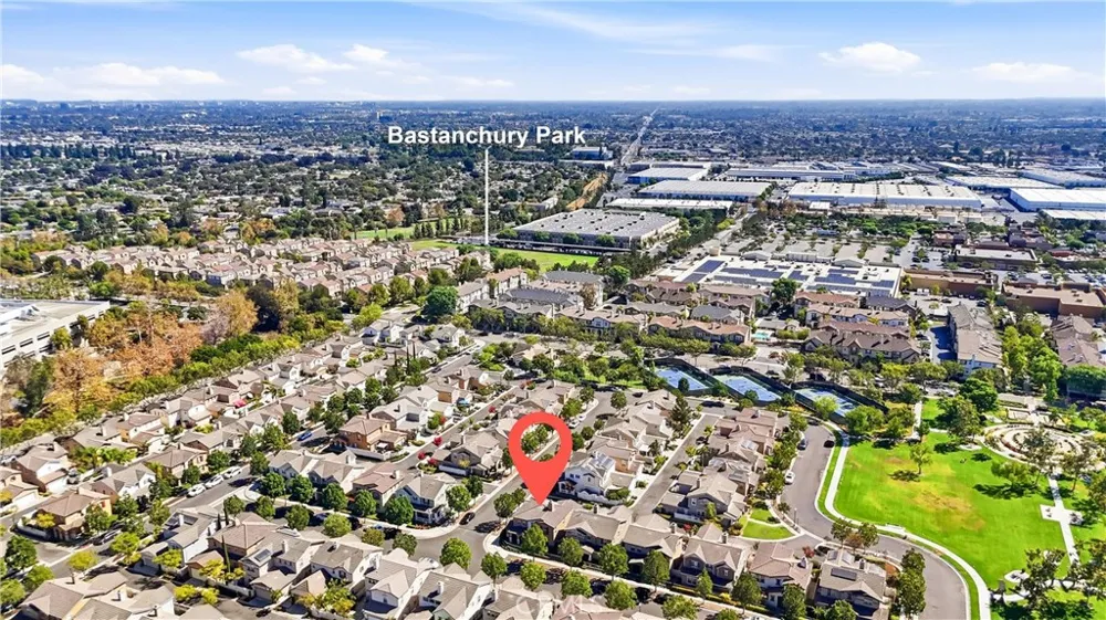 2052 Hessen Fullerton, CA 92833