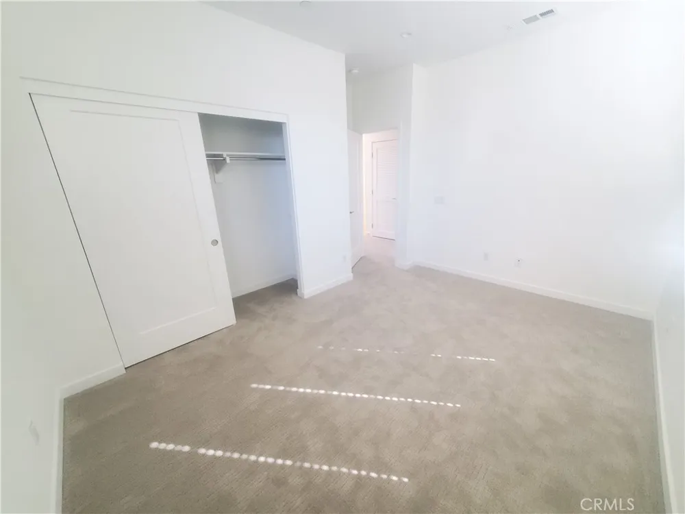 617 Cardiff Reef Costa Mesa, CA 92627