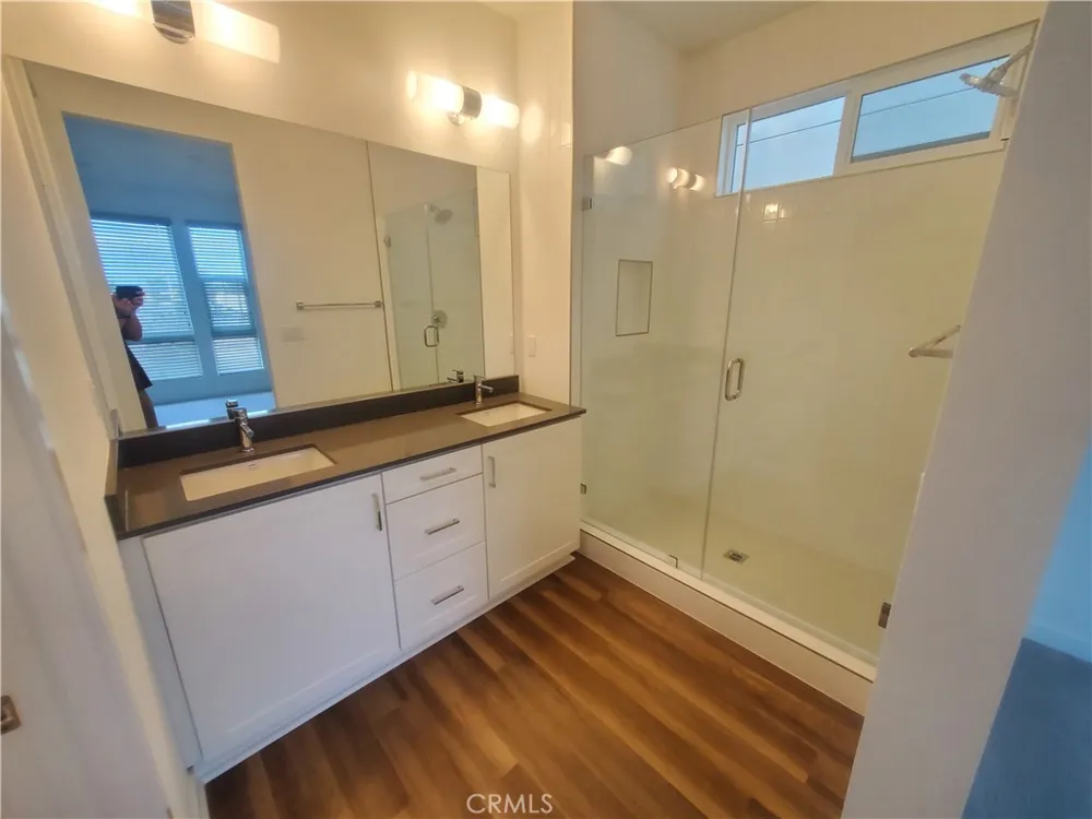 617 Cardiff Reef Costa Mesa, CA 92627