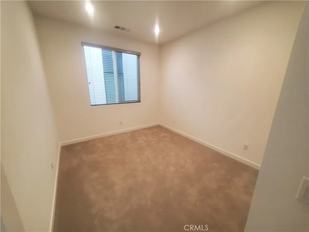 617 Cardiff Reef Costa Mesa, CA 92627