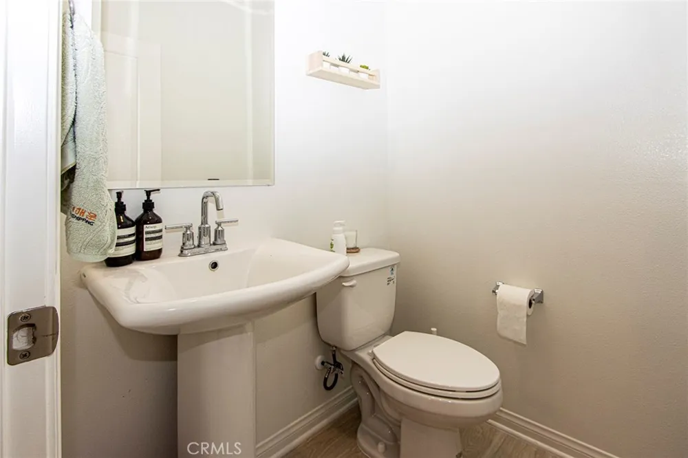 6899 Magnolia Avenue Buena Park, CA 90621