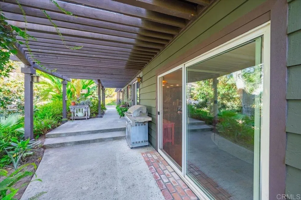 3336 Old Post Road Fallbrook, CA 92028