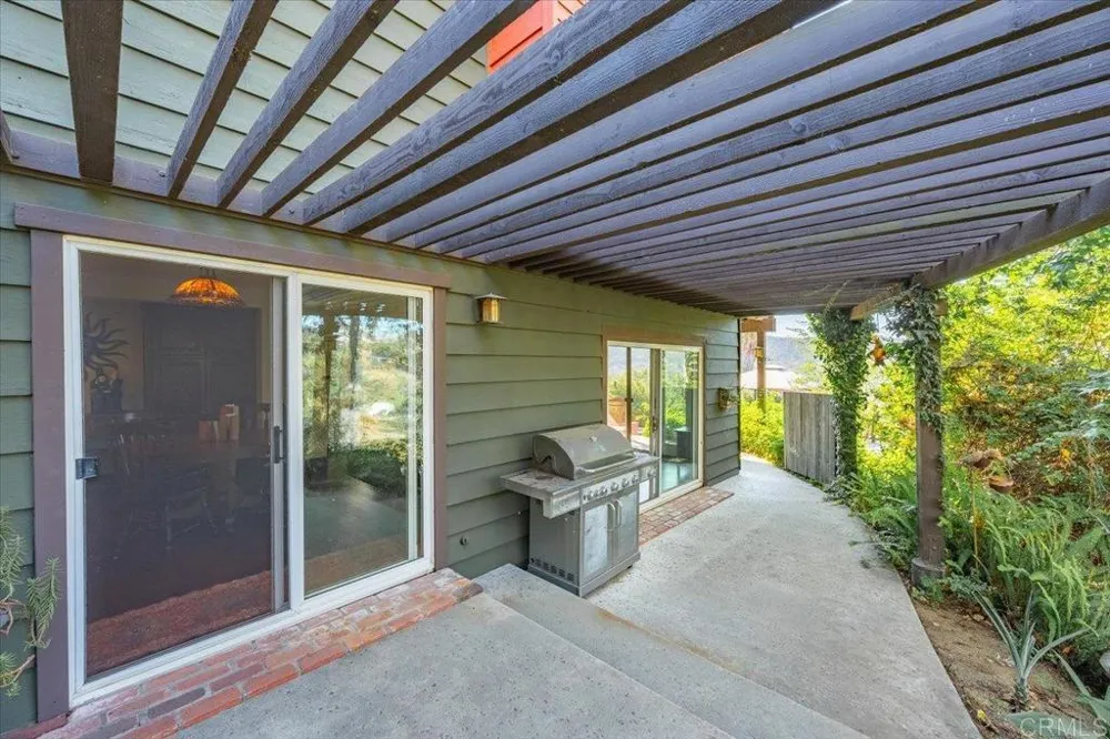 3336 Old Post Road Fallbrook, CA 92028