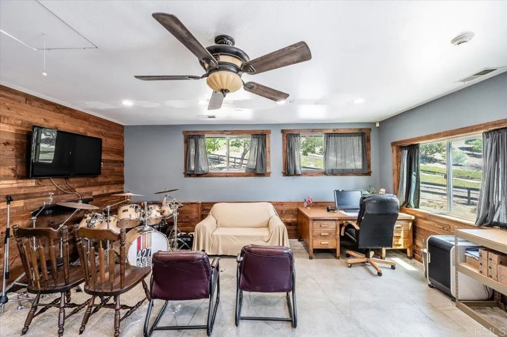 3336 Old Post Road Fallbrook, CA 92028