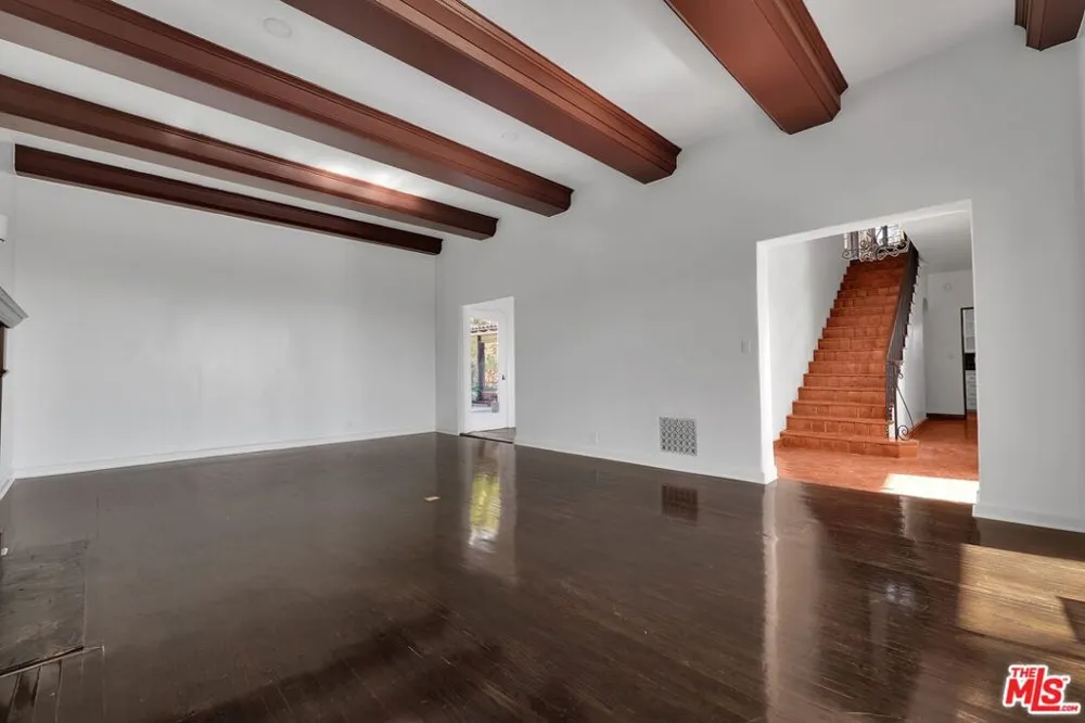 8334 Marmont Lane Los Angeles, CA 90069