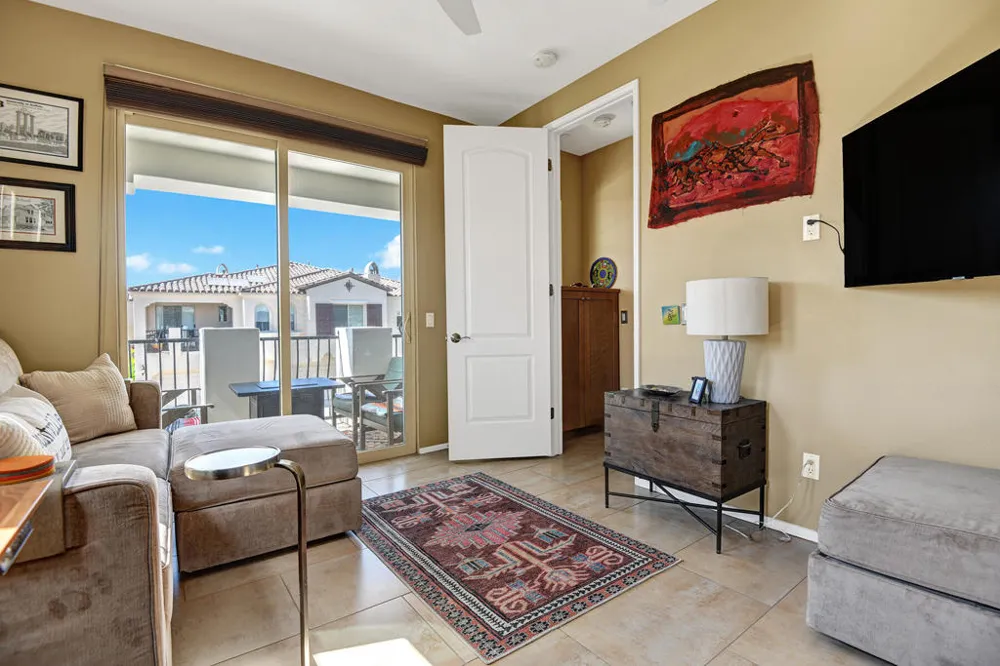 1402 Guzman Lane Palm Springs, CA 92262