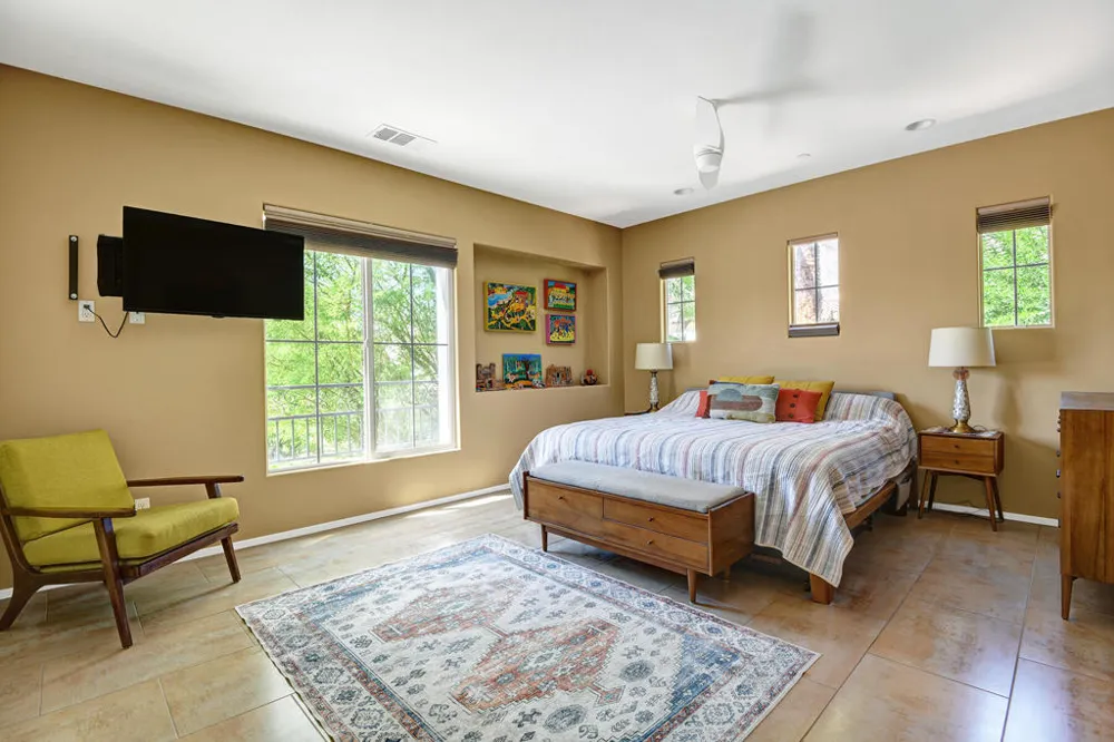 1402 Guzman Lane Palm Springs, CA 92262
