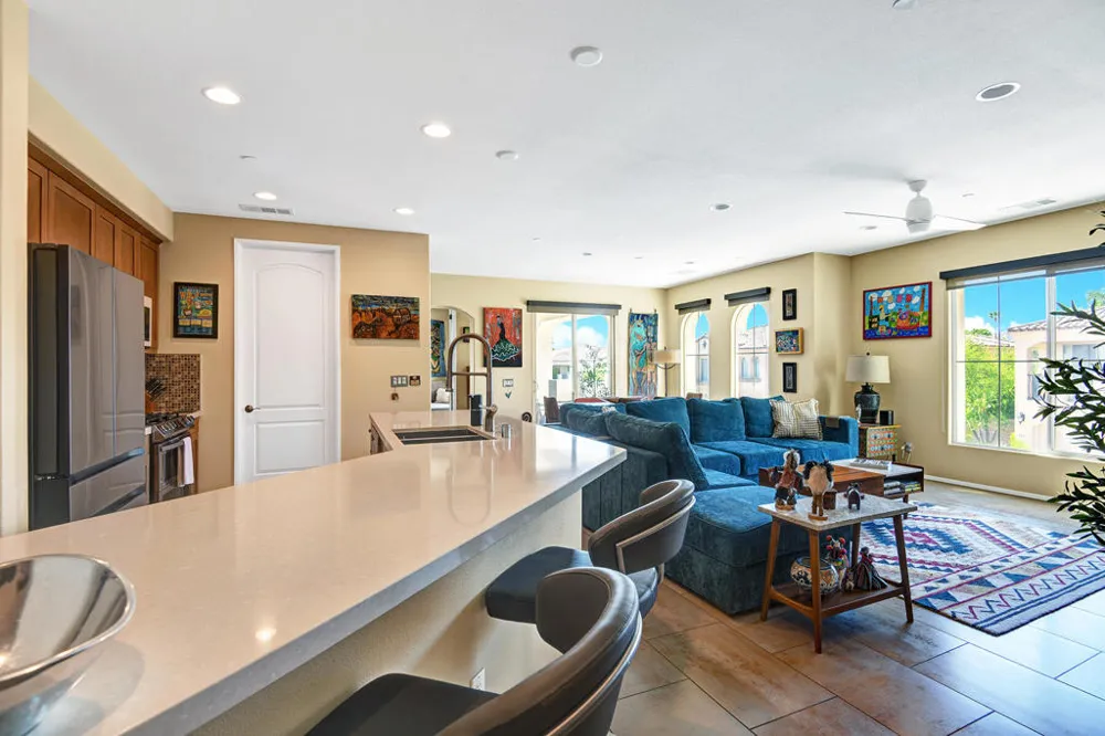 1402 Guzman Lane Palm Springs, CA 92262