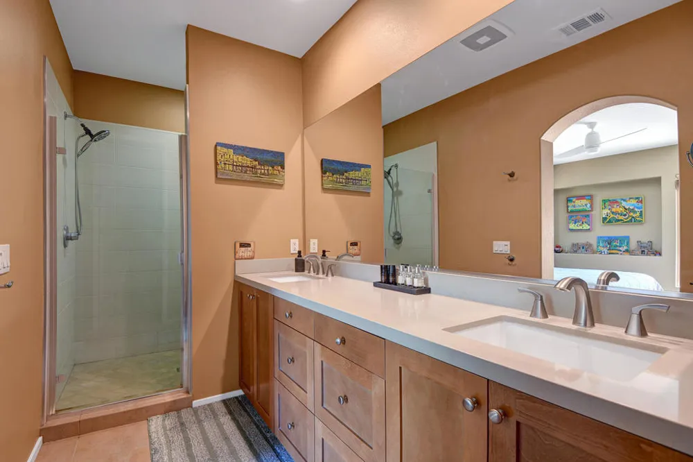 1402 Guzman Lane Palm Springs, CA 92262