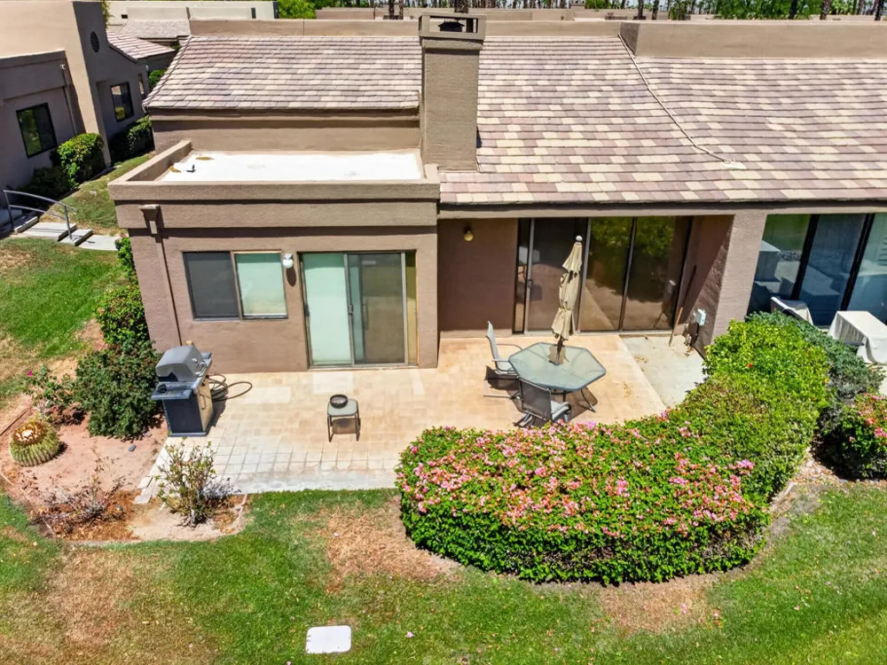 76683 Chrysanthemum Way Palm Desert, CA 92211