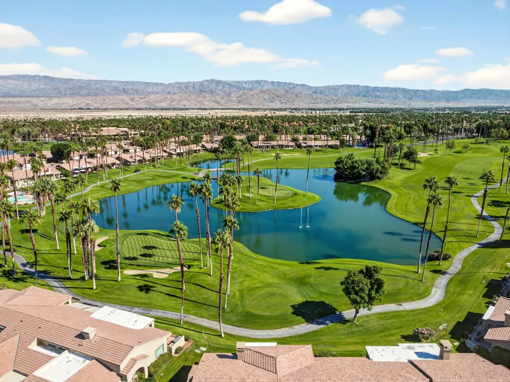 76683 Chrysanthemum Way Palm Desert, CA 92211